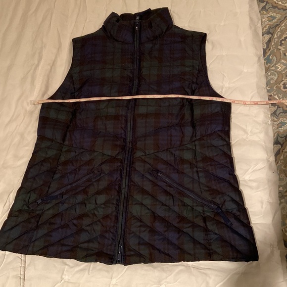 Talbots tartan puffer vest - Picture 5 of 6